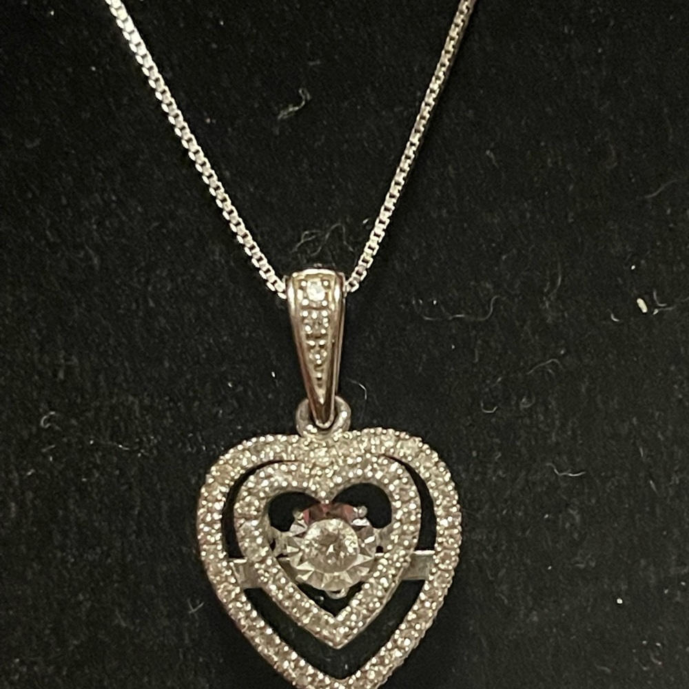 10k white gold necklace - Picture 3 of 14
